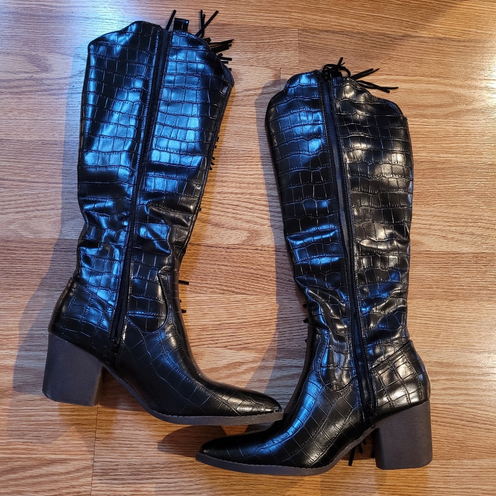 Snakeskin boots